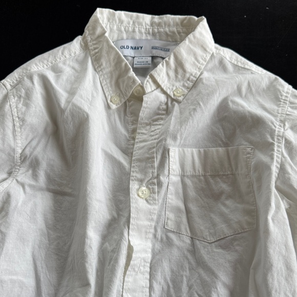 Old Navy Kids White Button Down Shirt - Picture 3 of 3